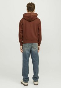 Jack & Jones Junior JORVESTERBRO - Felpa con cappuccio - brown