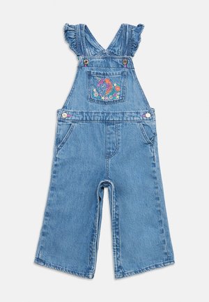 Jeans otroške kombinezonske hlače z nabrani rami in sprednjim žepom, ki ima barvito vezenino morskega konjička in cvetlic.