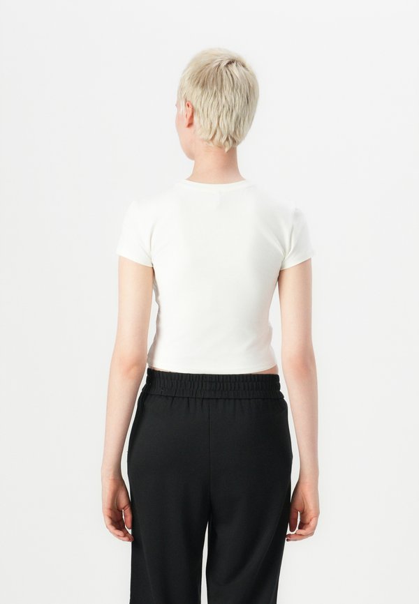 ONLWINSLET BABY TEE - Print T-shirt - cloud dancer print:milan2