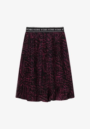 Czarna spódnica z odważnym różowym abstrakcyjnym wzorem, rozkloszowanym krojem, plisowaną teksturą oraz czarnym pasem w białe napisy.