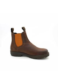 Stivale alla caviglia in pelle marrone con pannelli laterali elasticizzati, linguette nere e suola in gomma texture. Presenta cuciture a contrasto per un tocco di dettaglio.