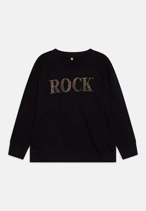 Czarna bluza z luźnym krojem, ściągaczami przy mankietach i dekolcie oraz napisem "ROCK" ozdobionym metalowymi ćwiekami.