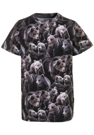 Sort T-shirt med korte ærmer med mønster af flere brune bjørneunger i forskellige positurer, der dækker hele stoffet.
