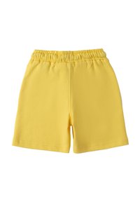 Pantaloni corti gialli con un cinturino elastico, realizzati in tessuto morbido. Presentano un design semplice con orli rifiniti e senza tasche.