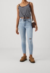 ONLY Petite Jeans Skinny Fit - light-blue denim