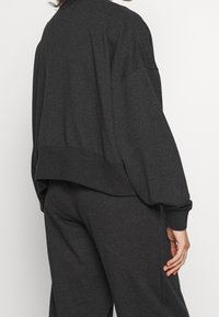 Nike Sportswear Felpa - black