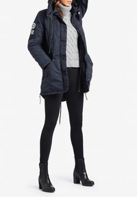 khujo Vinterkappa /-rock - dark blue