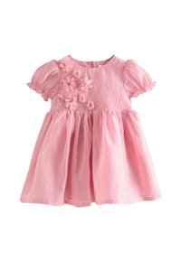 Ružové šaty s krátkym rukávom a okrúhlym výstrihom, vyrobené z textúrovaného materiálu, s kvetinovými ozdobami na prednej strane. Sukňa má zvonový strih.