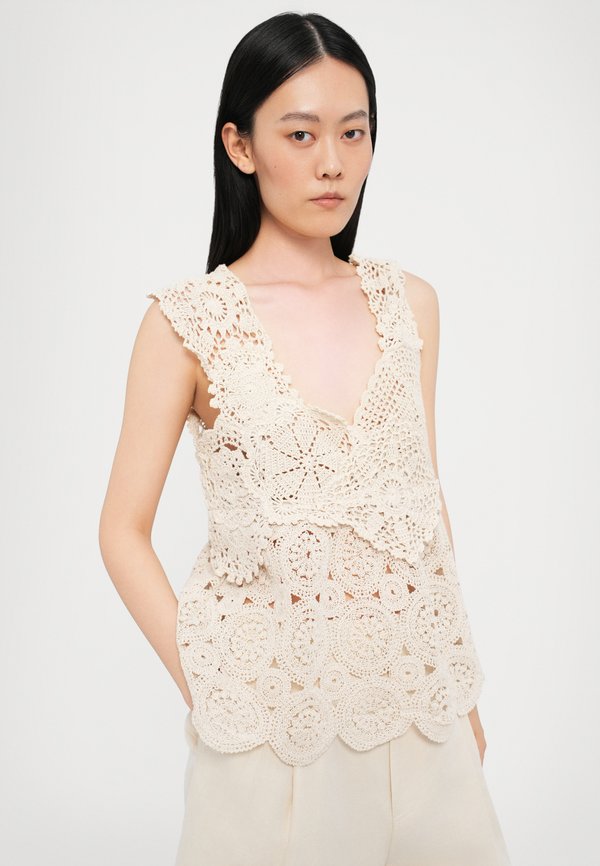 LEANDRA - Top - sand2