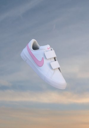 Nike Sportswear, TENNIS ESSENTIAL UNISEX - Маратонки - white/pink rise