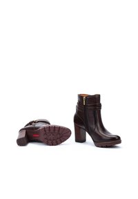 Pikolinos CONNELLY - Platform ankle boots - dark brown