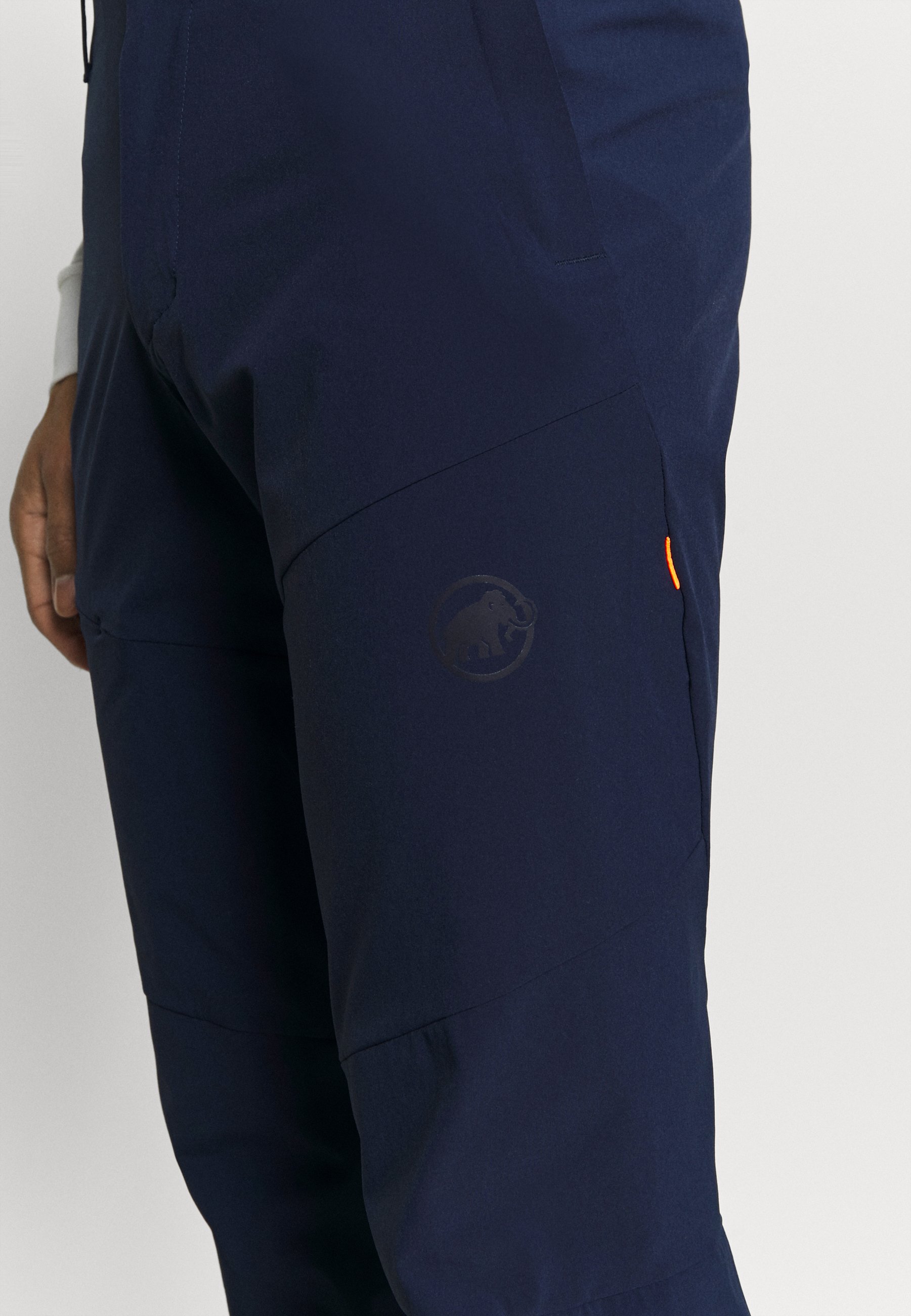 Mammut RUNBOLD PANTS - Pantalones - marine/azul marino - Zalando.es