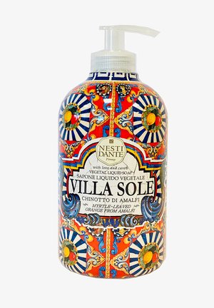 Flüssigseifenflasche mit bunten, kunstvollen mediterranen Mustern, beschriftet mit "Villa Sole Chinotto di Amalfi" und Myrtenblattorangen-Duft.