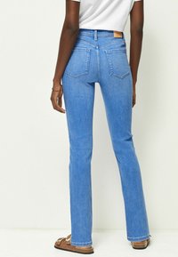 Next SUPER SOFT STANDARD TALL - Vaqueros slim fit - bright blue