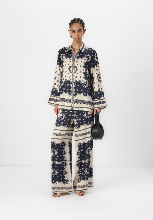 BELLA PALAZZO PANTS - Trousers2