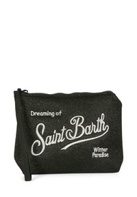 Pochette nera glitter con testo ricamato: "Sognando Saint Barth" e "Paradiso Invernale." Forma rettangolare, texture liscia, materiale in tessuto.