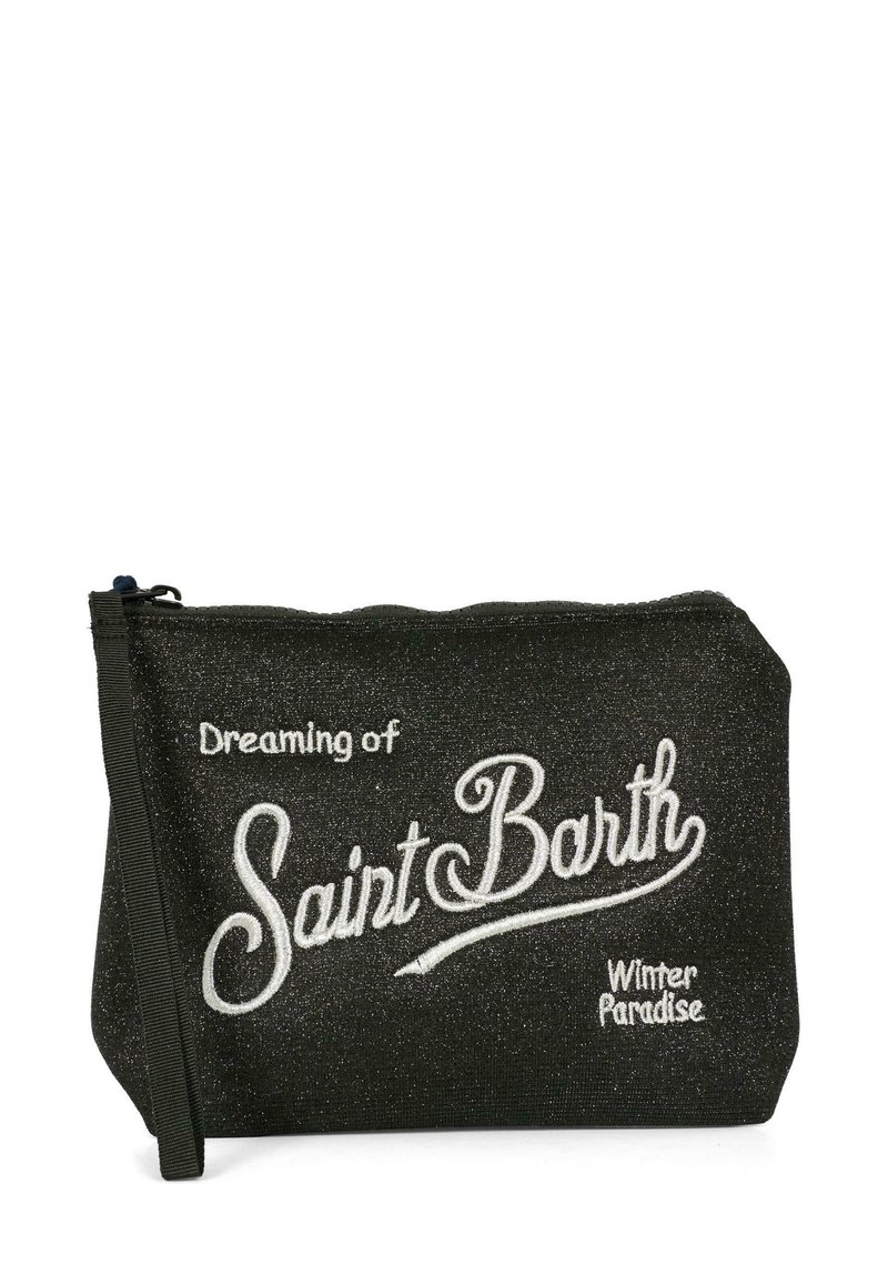 Pochette nera glitter con testo ricamato: "Sognando Saint Barth" e "Paradiso Invernale." Forma rettangolare, texture liscia, materiale in tessuto.