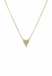 Gouden ketting met een hartvormige hanger, bezet met kleine heldere stenen, die een glanzende afwerking en een verfijnd ontwerp benadrukt.