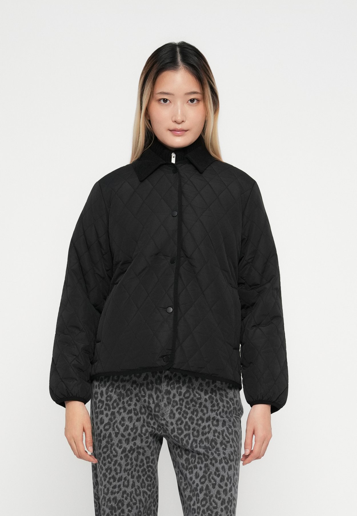 ONLHELENA LIGHT QUILTED JACKET