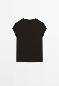 T-shirt nera a maniche corte, realizzata in cotone morbido, con scollatura rotonda e taglio dritto, priva di motivi o decorazioni visibili.