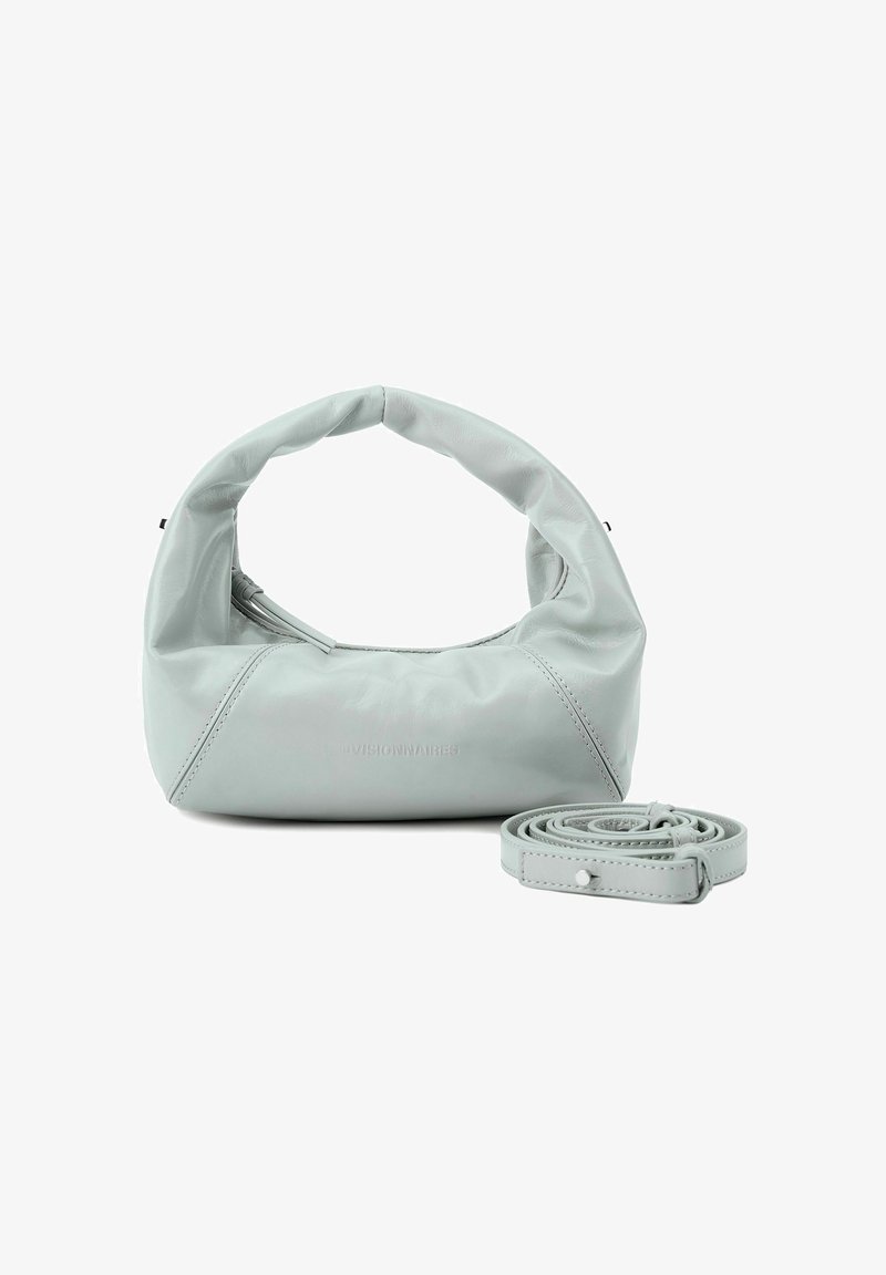 Borsa a tracolla in ecopelle grigia chiara con manico rotondo, tracolla rimovibile e cuciture decorative lungo le cuciture. Chiusura con zip.
