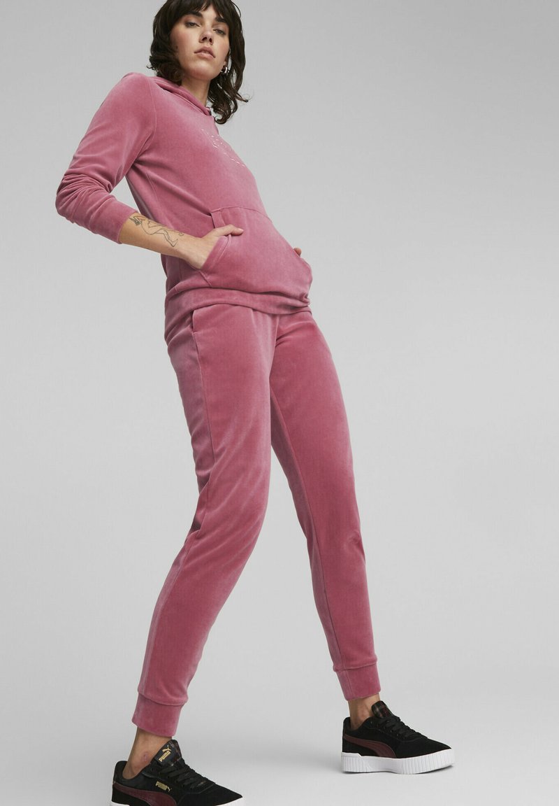 Puma ESS VELOUR Trainingsbroek dusty orchid/paars Zalando.nl