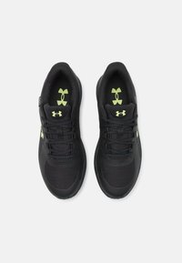Under Armour BANDIT TRAIL 3 - Løpesko for mark - black/anthracite/morph green
