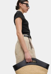 Marks & Spencer Jednoduché tričko - black