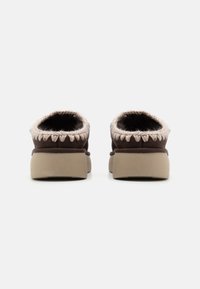 Mou BOUNCE CLOG METAL LOGO - Mules - mocha