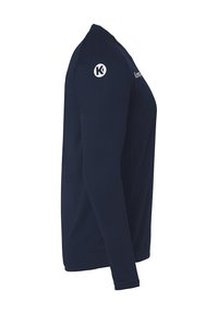 Marineblauw t-shirt met lange mouwen van een gladde stof. Heeft een ronde hals en een logo op de schouder. Eenvoudig, slim fit ontwerp zonder extra patronen.