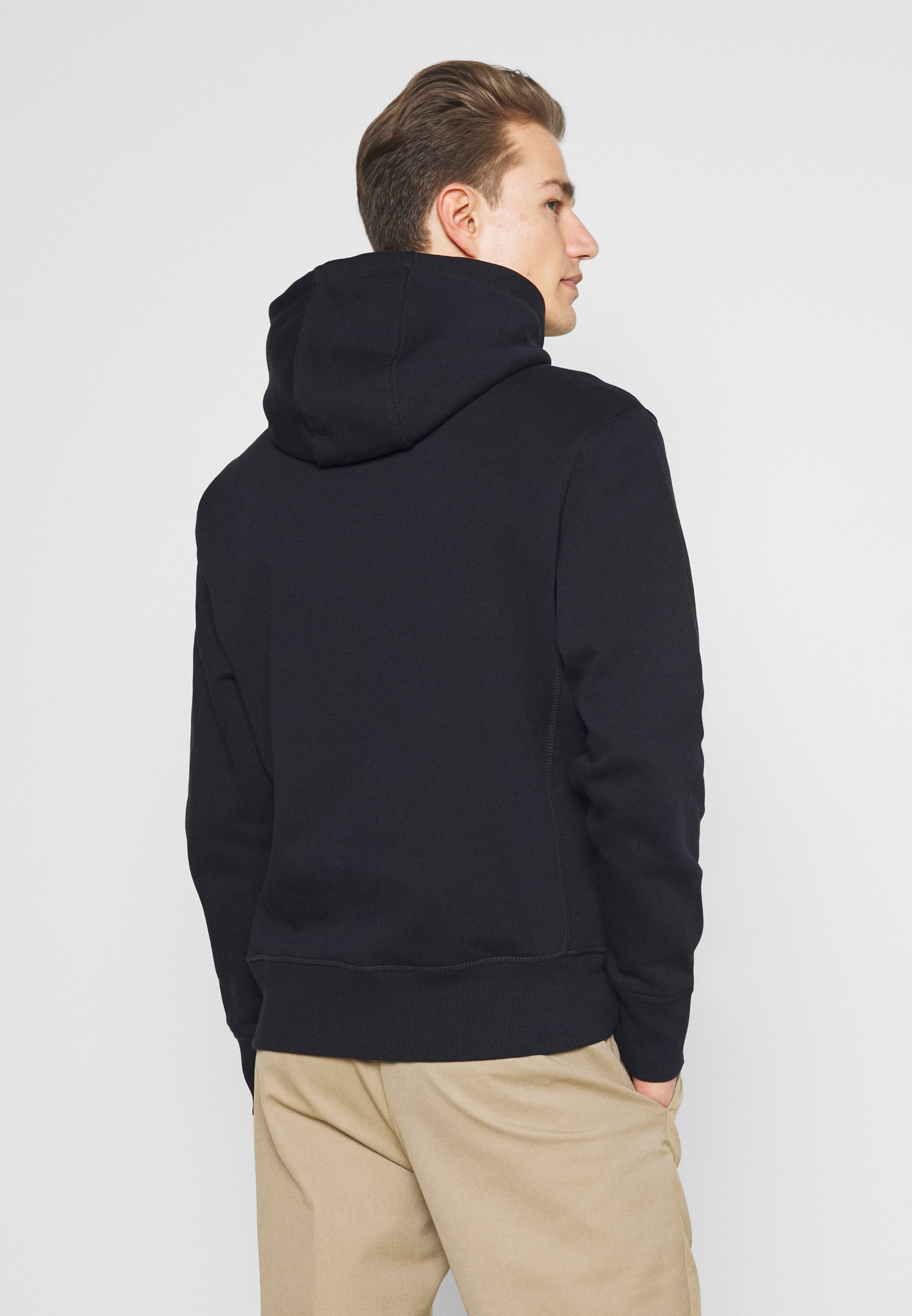 tommy hilfiger icon coin