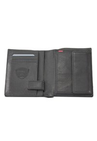 Črn usnjen denarnica, zložljiva zasnova, vsebuje rešetke za kartice, zapirala s poklopcem in gladko teksturo. Znotraj je ločen predel.