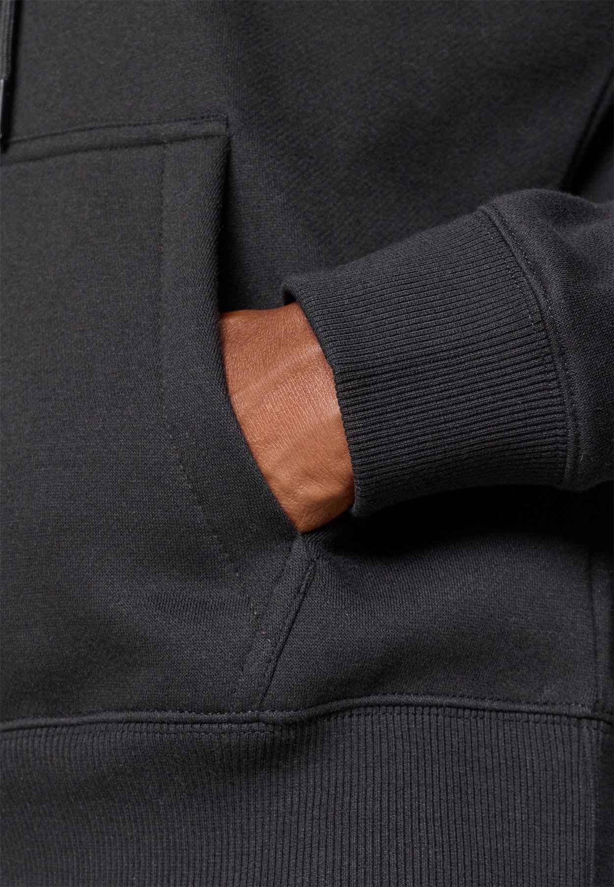 SMALL LOGO HOODIE