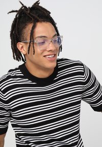 QUAY AUSTRALIA HARDWIRE  BLUE LIGHT - Lunettes de soleil - clear