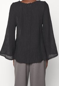By Malene Birger Tunika - black