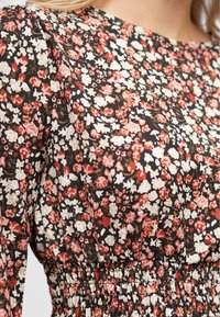 Cloud 5ive Dienas kleita - black