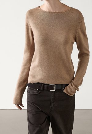 Sweter