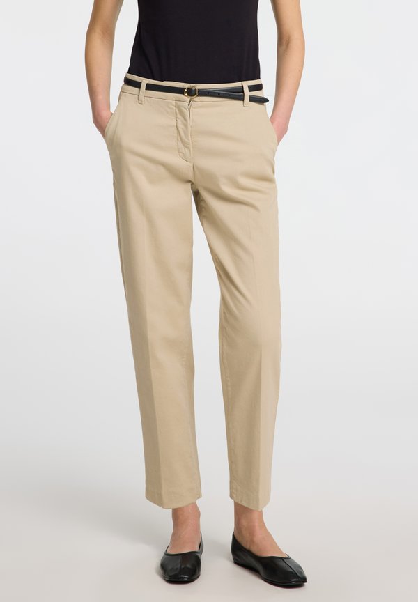 Chino - island fossil