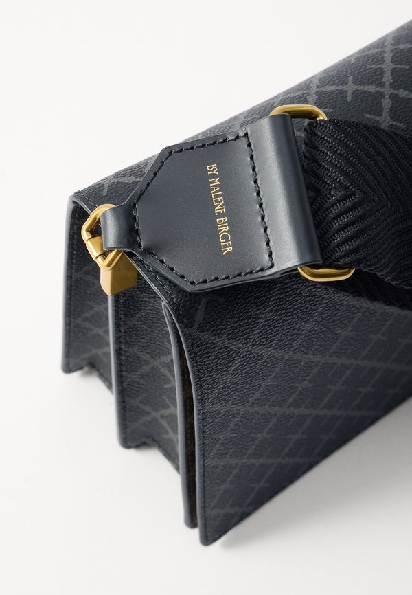 LOENNA - Cross body bag - charcoal2