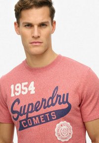 Superdry & Co - T-shirt z nadrukiem