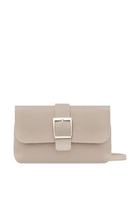 Borsa a tracolla in pelle beige con una finitura testurizzata, dotata di chiusura a soffietto e un dettaglio in fibbia argentata. Design semplice e rettangolare con una tracolla.