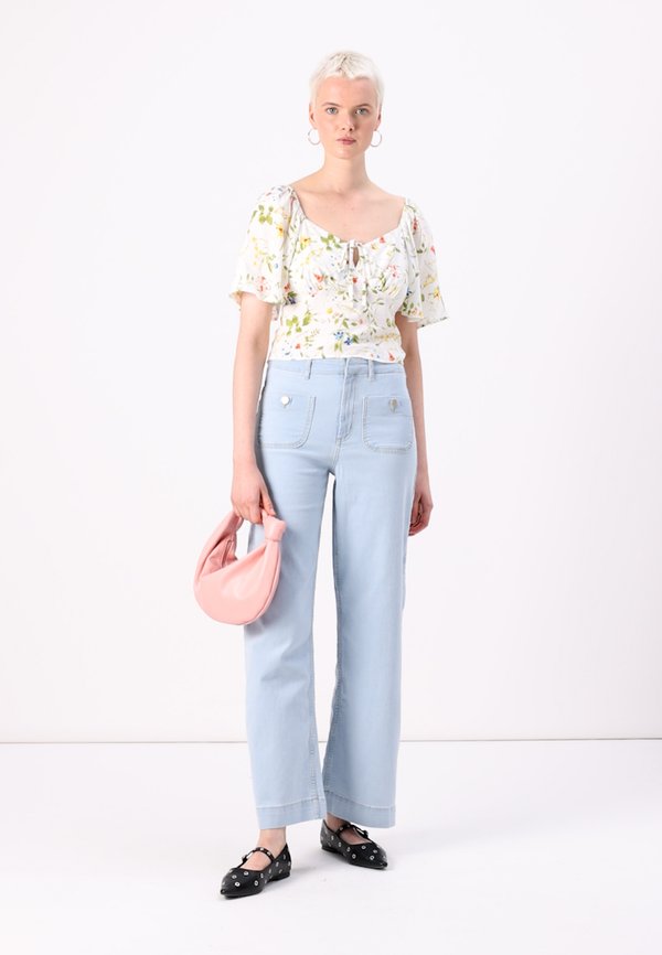 VMEASY SHORT - Blouse4