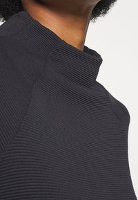 Rich & Royal Langarmshirt - light blue