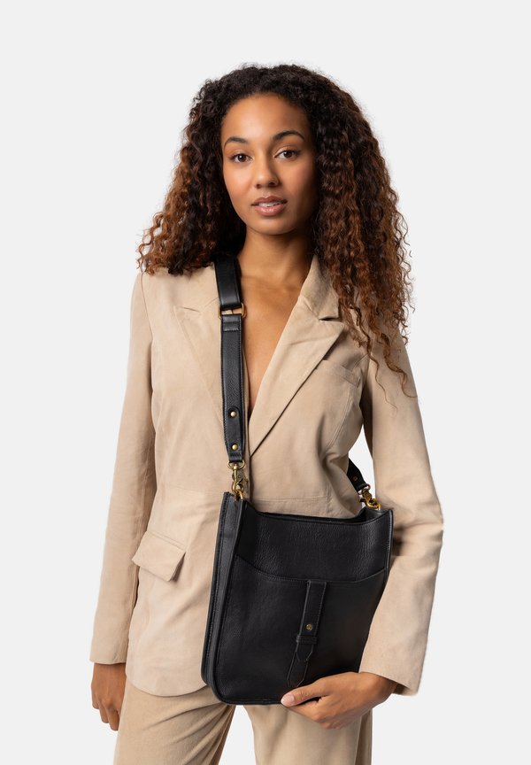 JUNA BIG - Umhängetasche