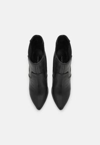 Even&Odd Botines - black