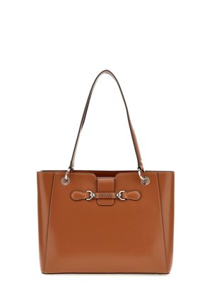 Borsa tote in similpelle marrone con minuteria argentata, doppi manici e un dettaglio di chiusura decorativo. Texture liscia e forma strutturata.