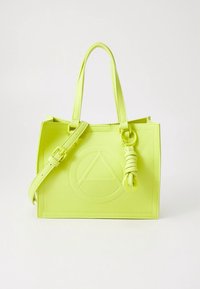 Kollakas-roheline kunstnahast käekott geomeetrilise logoga, kahe käepidemega ja eemaldatava sõlmitud detailidega rihmaga, millel on struktureeritud kuju.