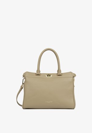 Sac à main en cuir beige avec double poignée, fermoir doré et bandoulière amovible, marqué "Lancaster Paris" au centre devant.