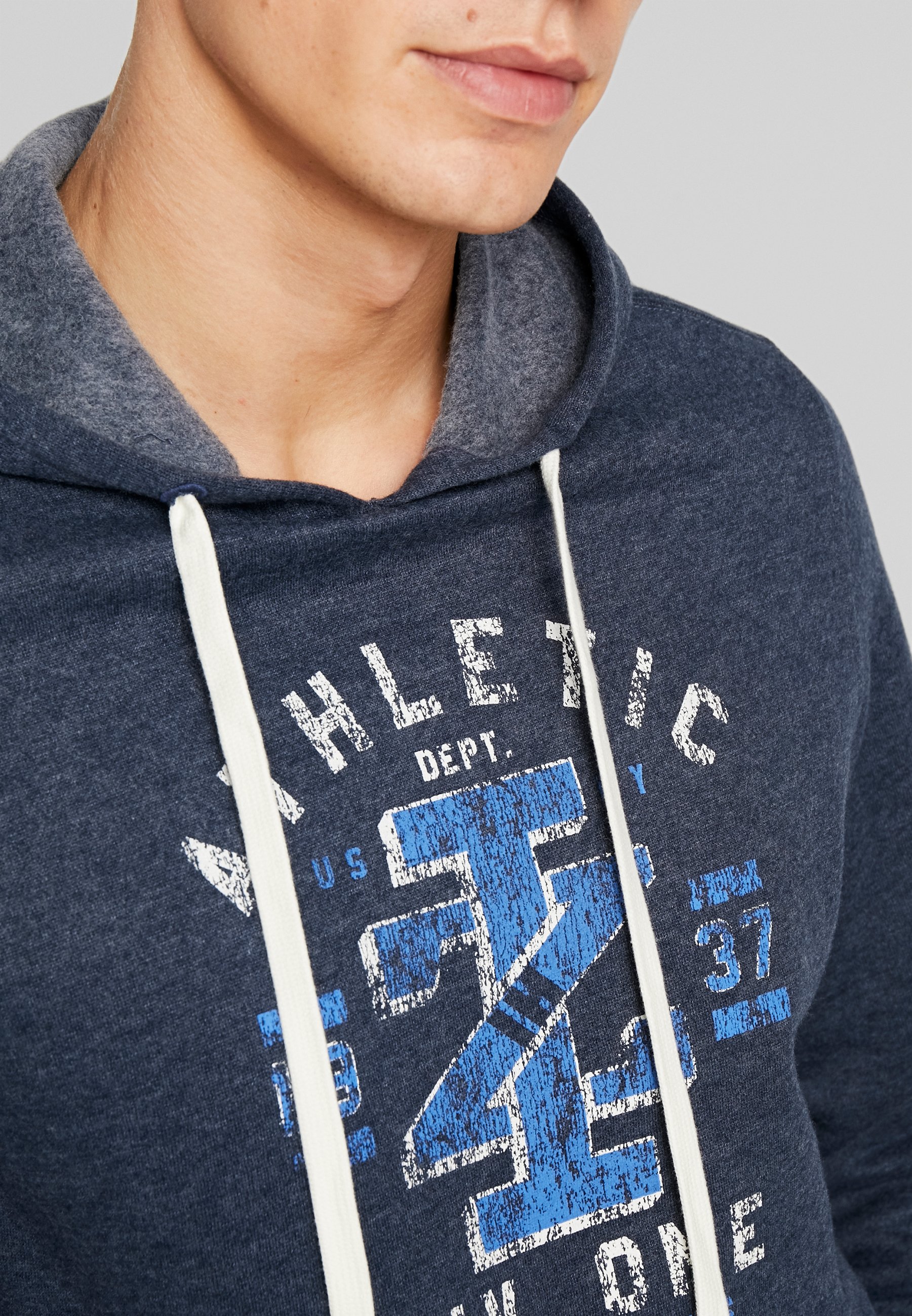 IZOD PRINTED GRAPHIC HOODY Hoodie cadet navy Zalando.no IZOD PRINTED GRAPHIC HOODY - Hoodie - cadet navy