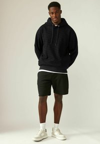 Next GRAPHIC REGULAR FIT - Sportska majica - black
